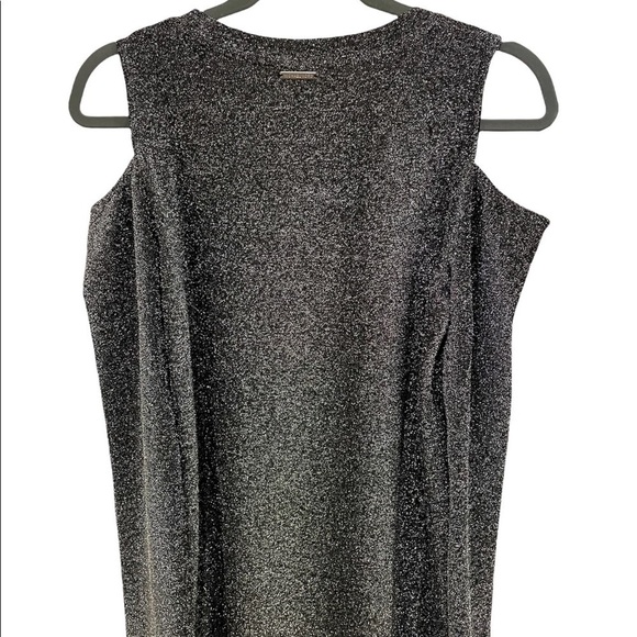 NWT MK Michael Kor's Cold Shoulder Strap Split Long Sleeve Blouse - Picture 3 of 4